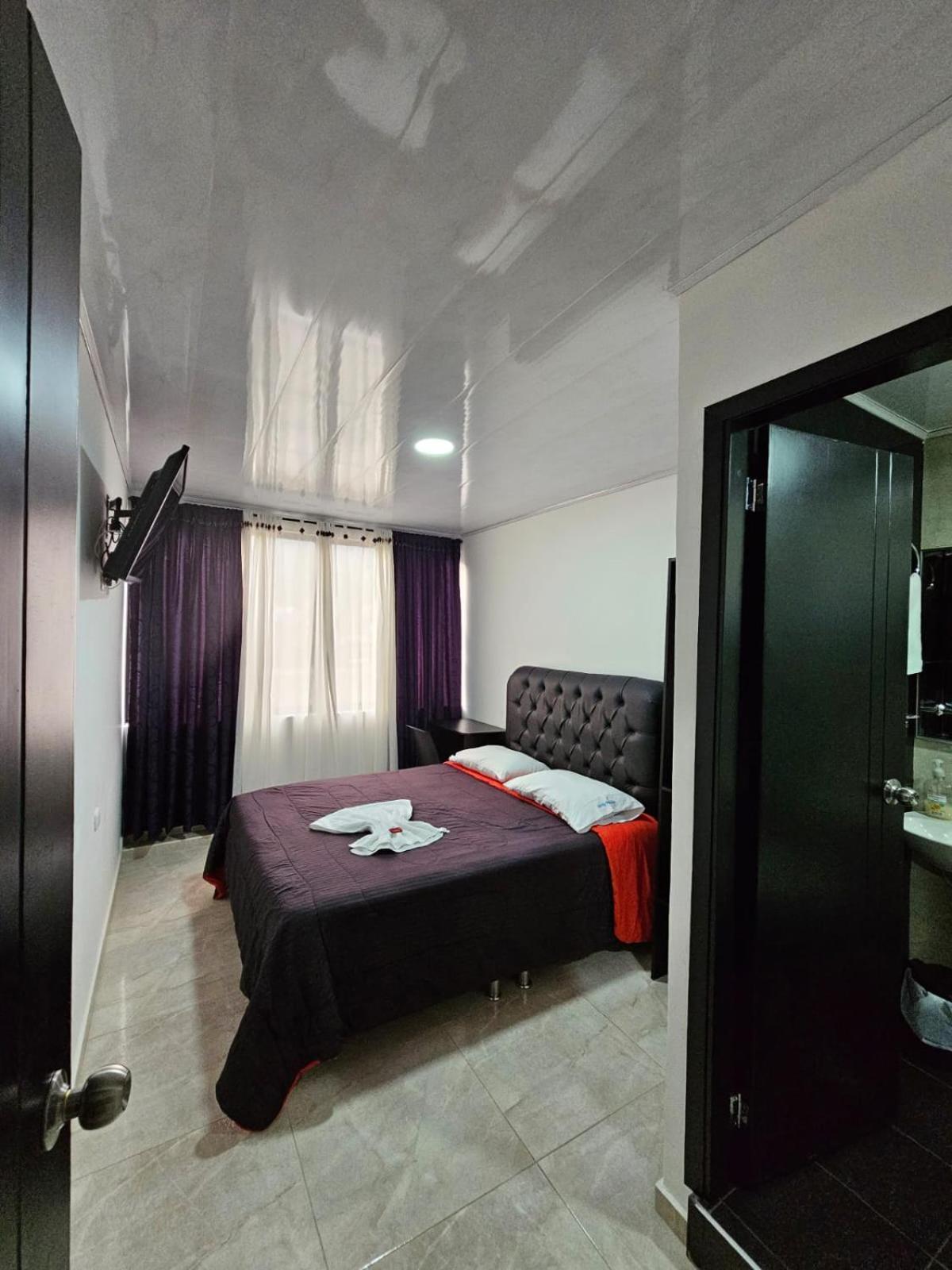 Hotel Big Ben Malaga Santander Dış mekan fotoğraf