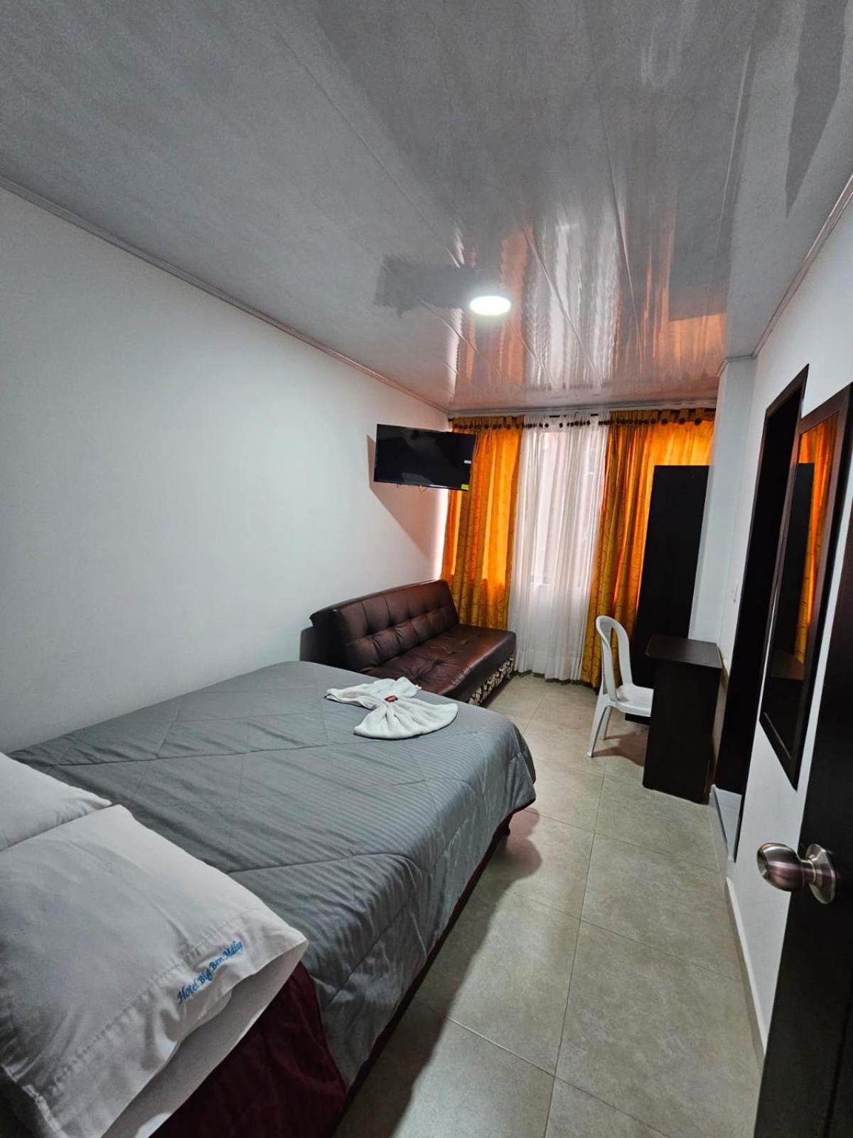 Hotel Big Ben Malaga Santander Dış mekan fotoğraf