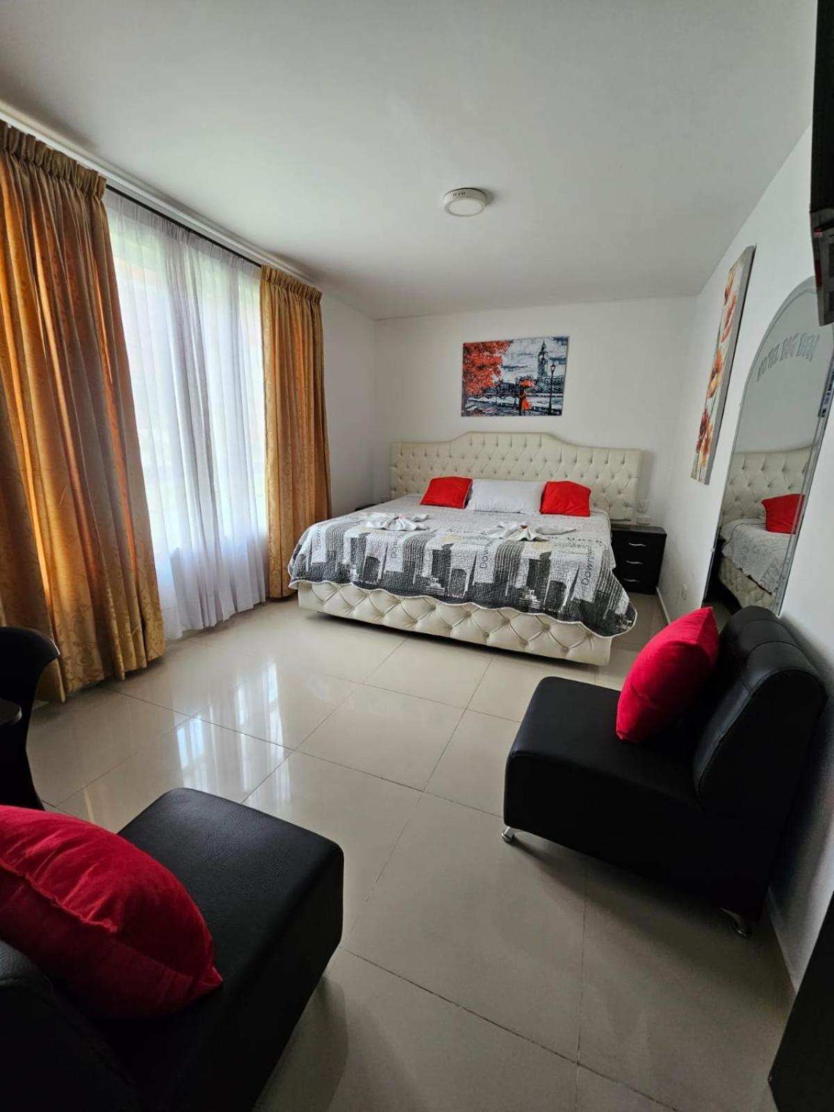 Hotel Big Ben Malaga Santander Dış mekan fotoğraf