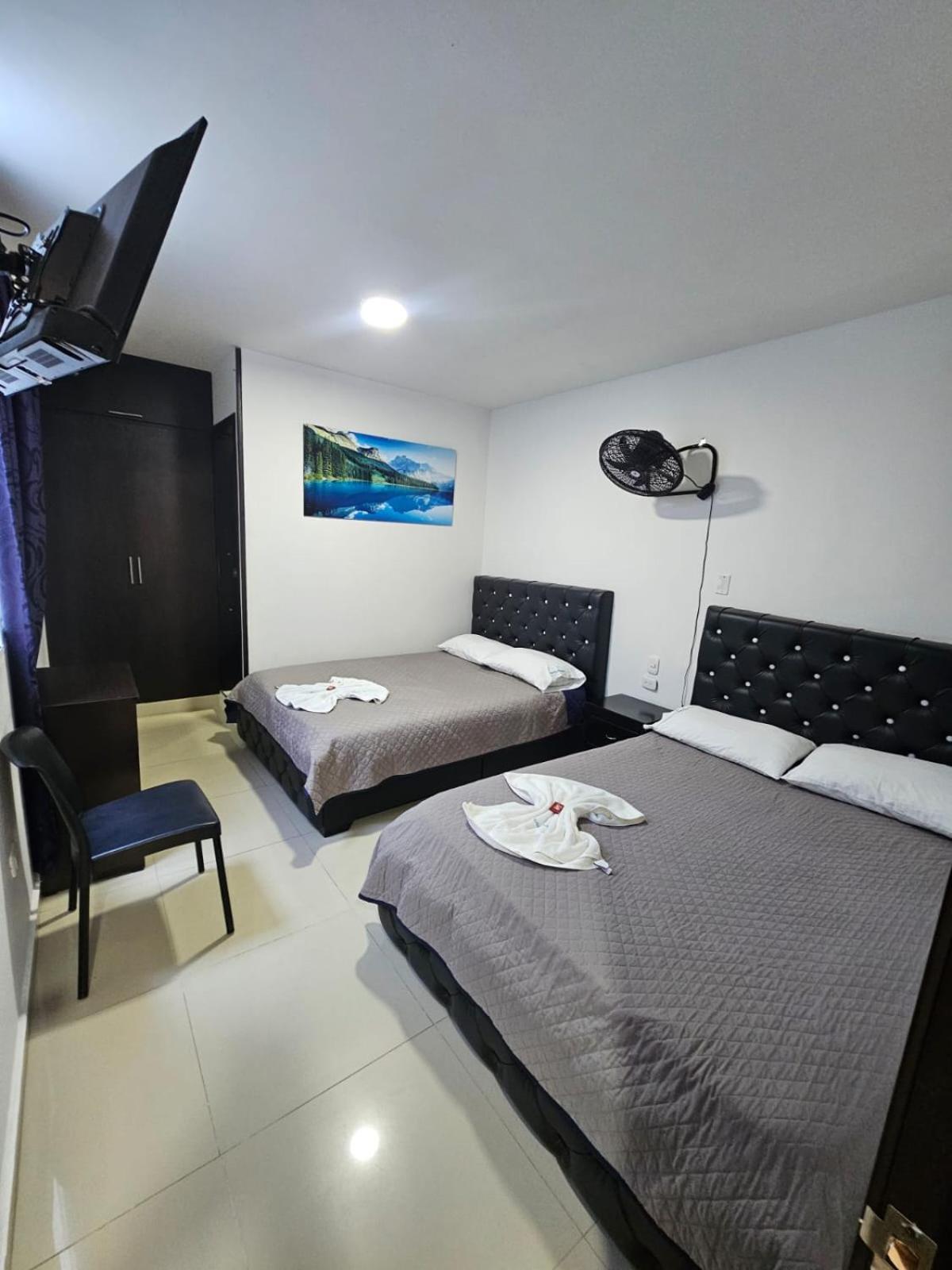 Hotel Big Ben Malaga Santander Dış mekan fotoğraf
